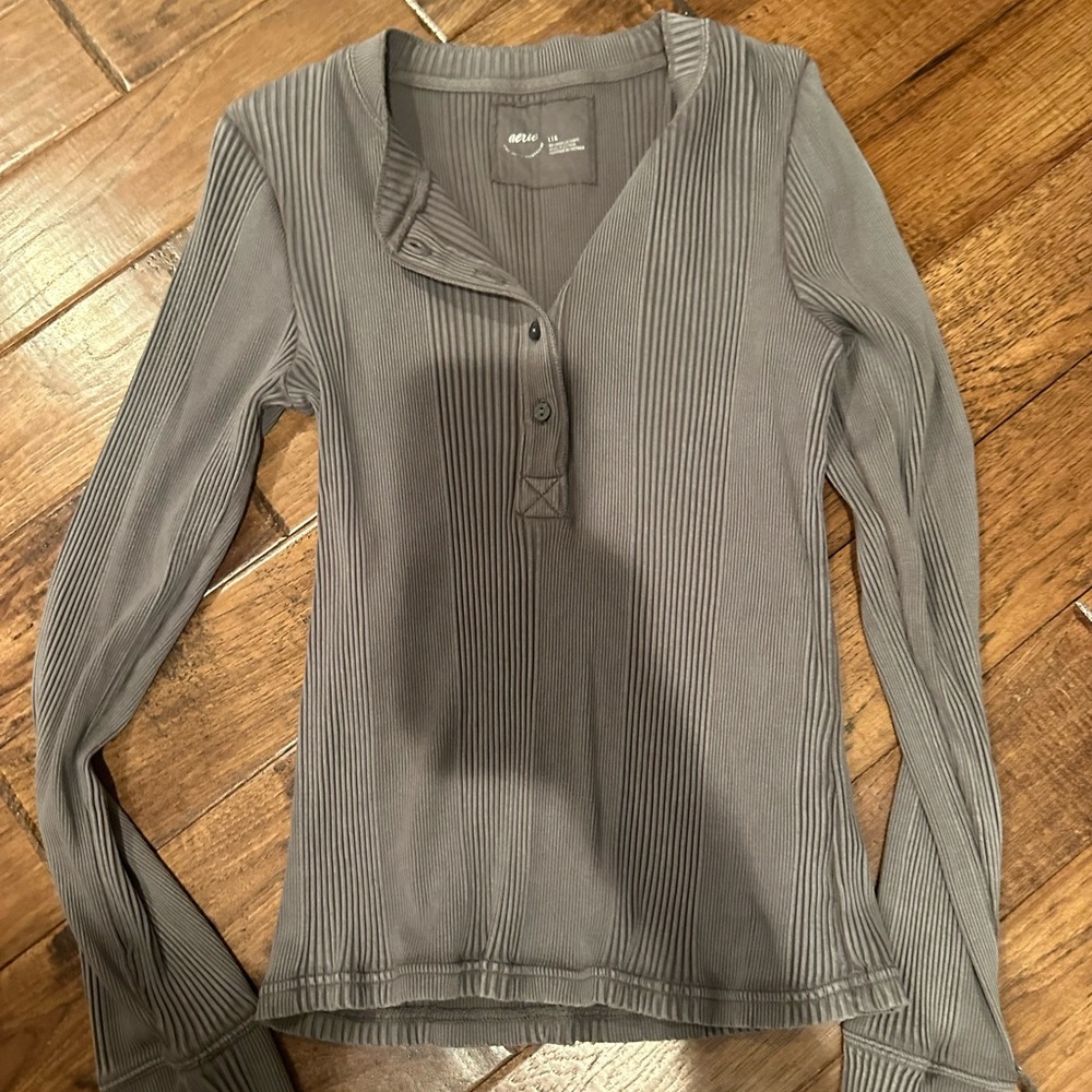 Aerie long sleeve